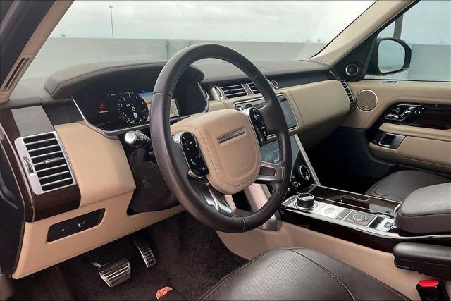 Used 2022 Land Rover Range Rover Westminster Edition image 7