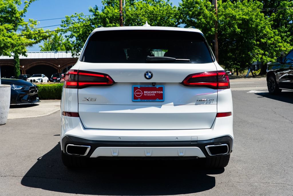 Used 2019 BMW X5 xDrive50i w/ M Sport Package AWD/4WD image 5
