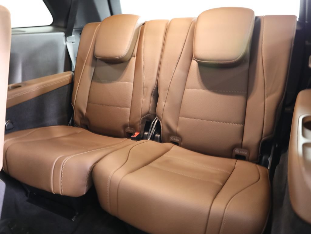 Used 2025 Mercedes-Benz GLS 450 4MATIC image 54