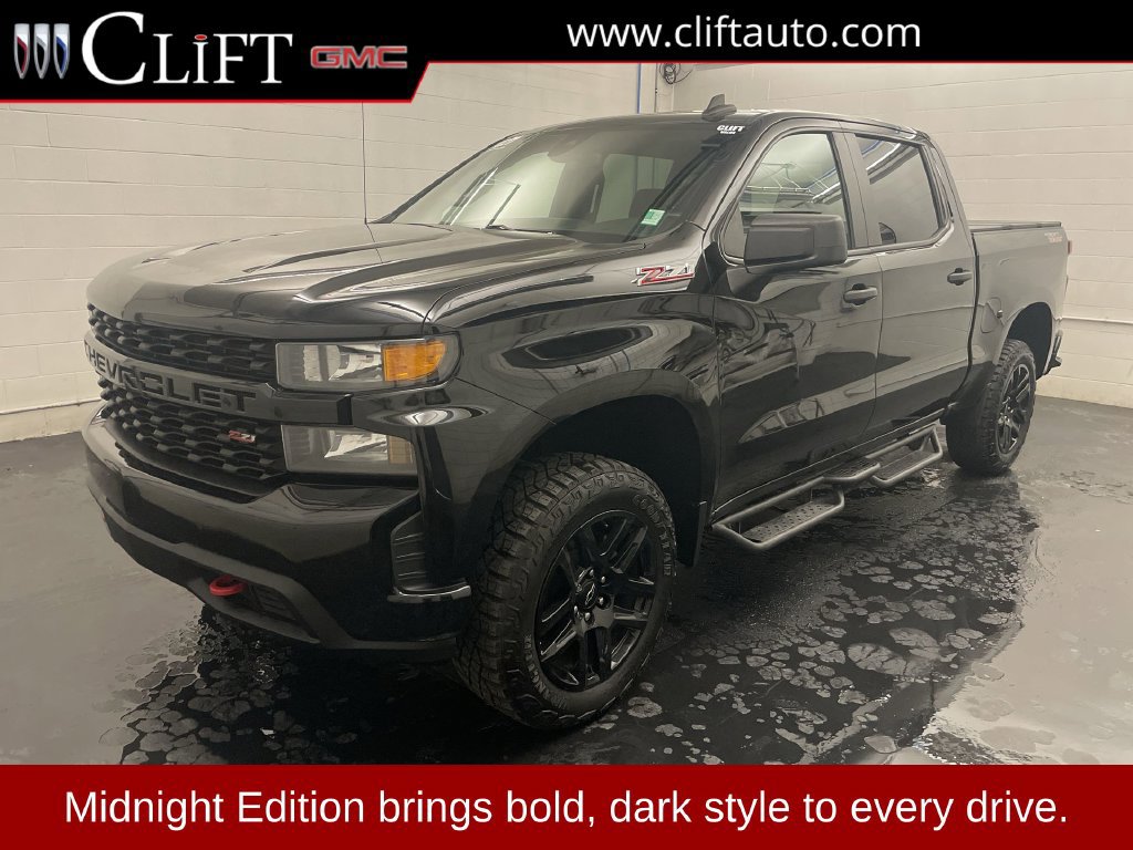 Used 2021 Chevrolet Silverado 1500 Custom Trail Boss w/ Midnight Edition AWD/4WD image 1