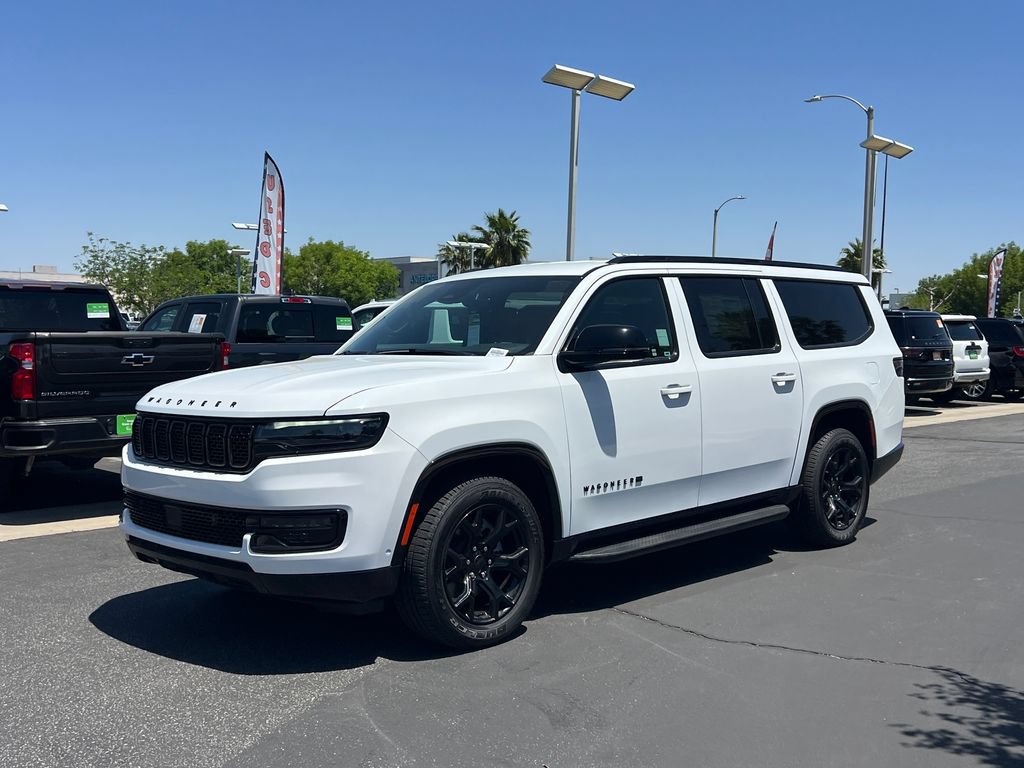New 2025 Jeep Wagoneer L Series II AWD/4WD image 2