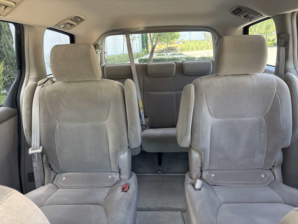 Used 2005 Toyota Sienna LE FWD image 24