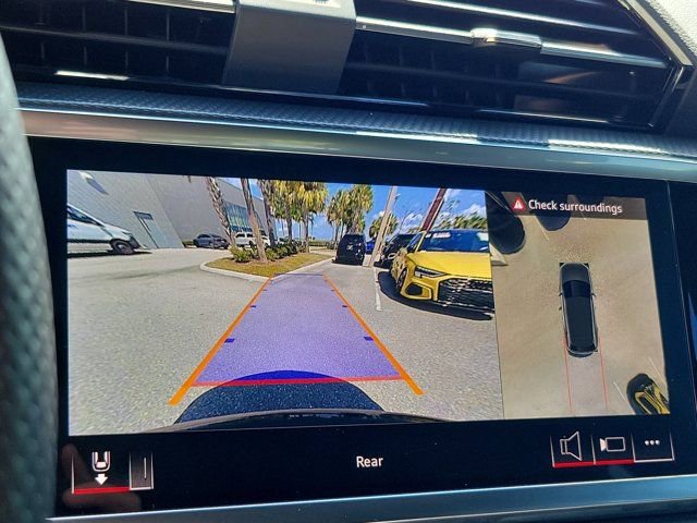 Certified 2025 Audi Q3 2.0T Premium Plus w/ Premium Plus Package image 29