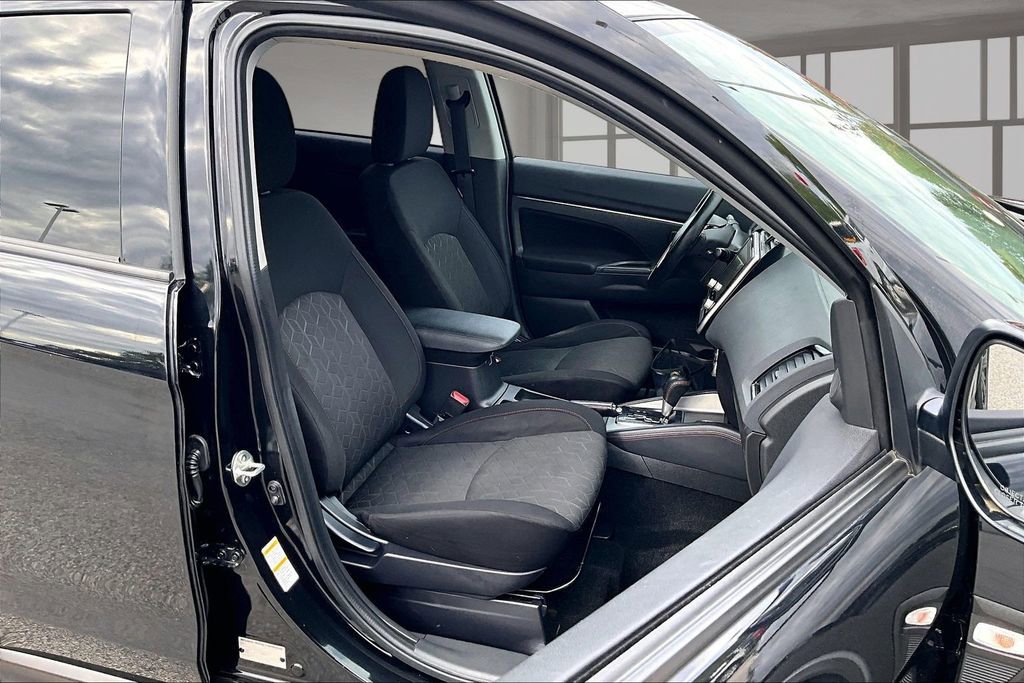 Used 2021 Mitsubishi Outlander Sport LE AWD/4WD image 8