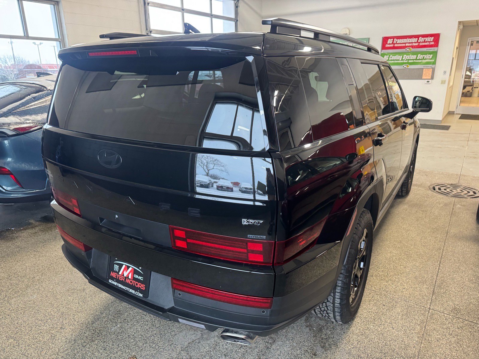 Used 2025 Hyundai Santa Fe XRT image 5