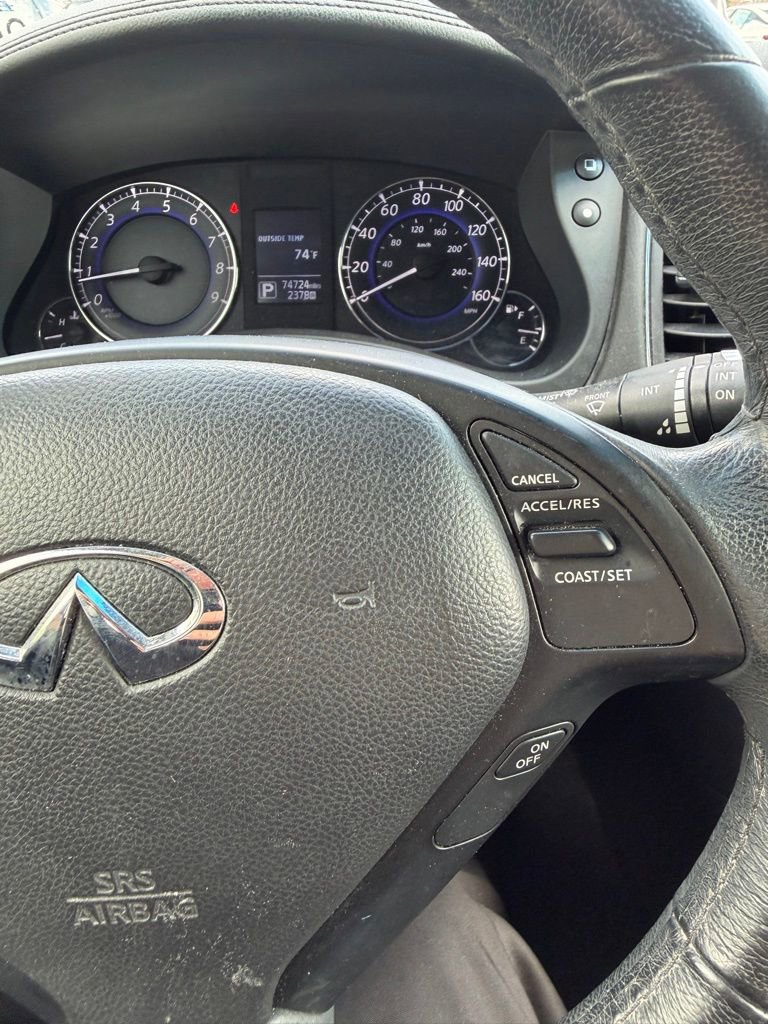 Used 2017 INFINITI QX50 AWD w/ Deluxe Touring Package image 17