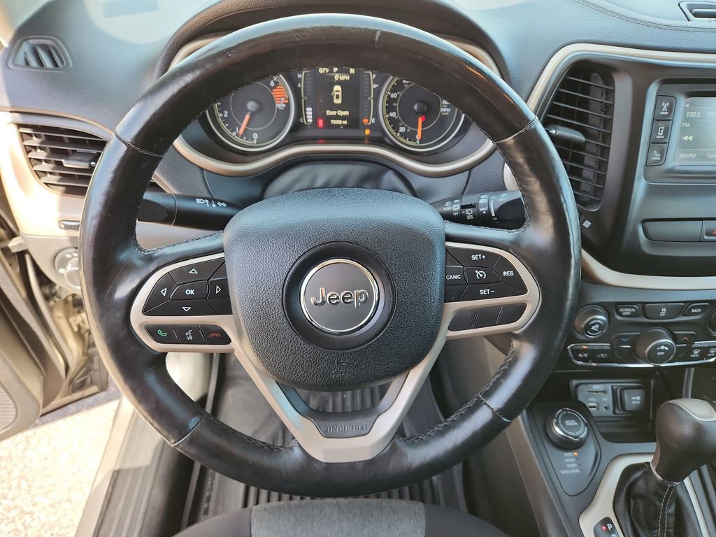 Used 2017 Jeep Cherokee Sport w/ Cold Weather Group image 23