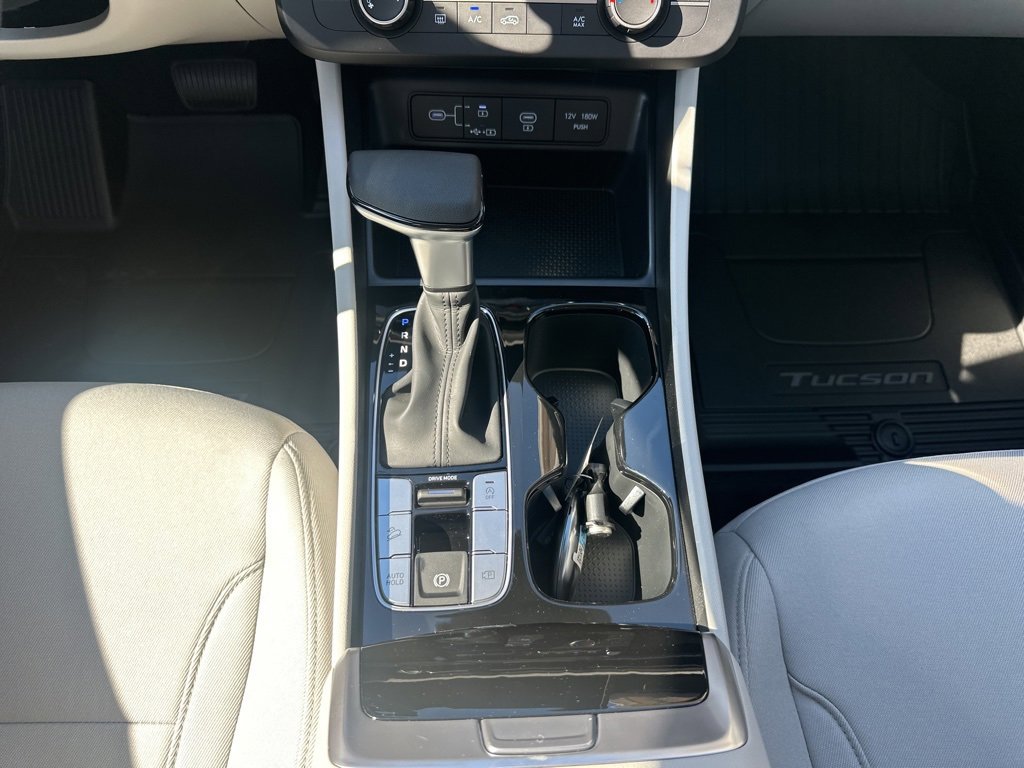New 2026 Hyundai Tucson SE image 21