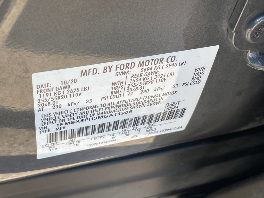 Used 2021 Ford Explorer Limited w/ Equipment Group 301A AWD/4WD image 30