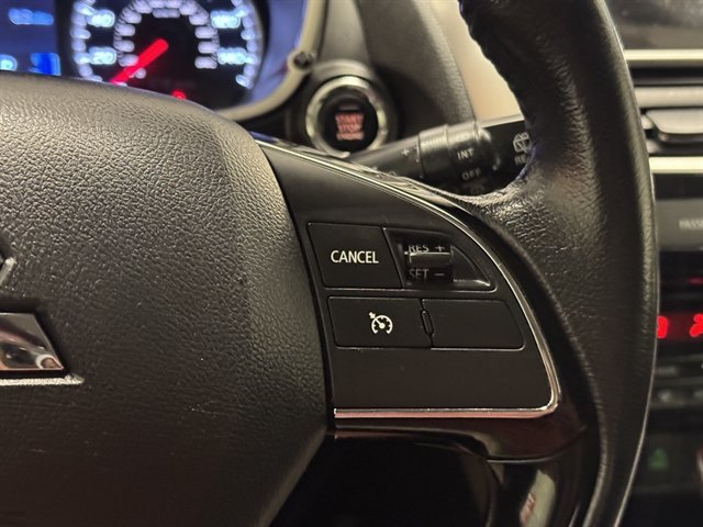 Used 2020 Mitsubishi Eclipse Cross SE FWD image 20