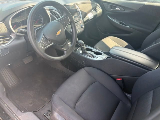 Used 2024 Chevrolet Malibu LT FWD image 4