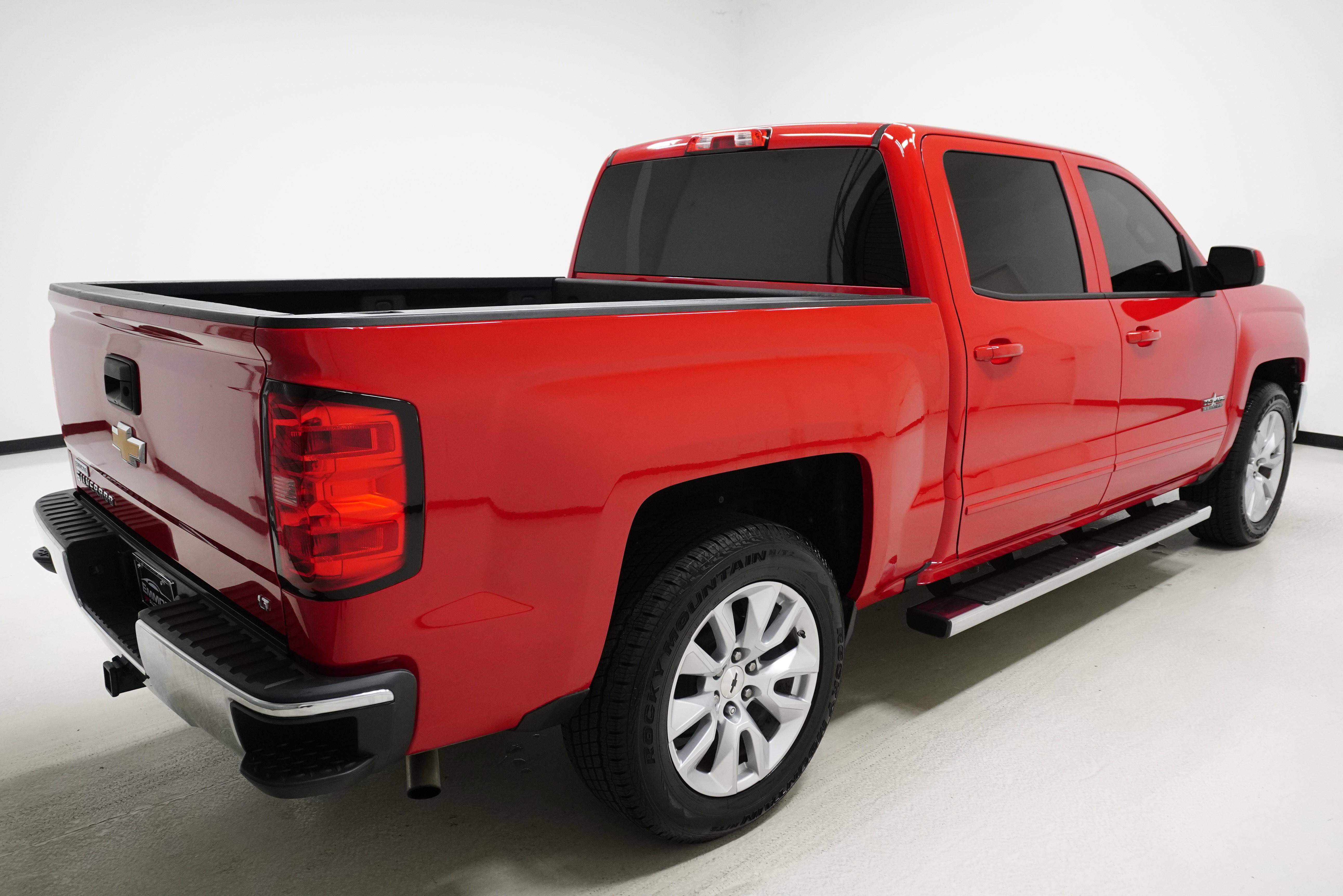 Used 2016 Chevrolet Silverado 1500 LT w/ Texas Edition image 4