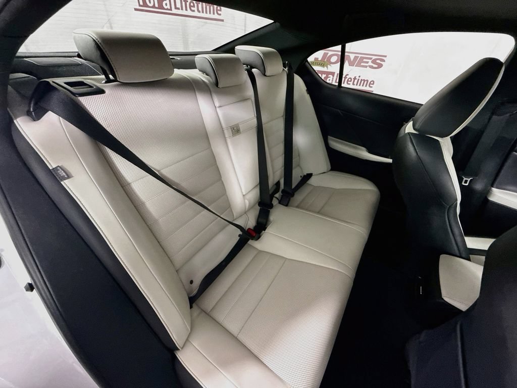 Used 2023 Lexus IS 350 F Sport RWD image 30