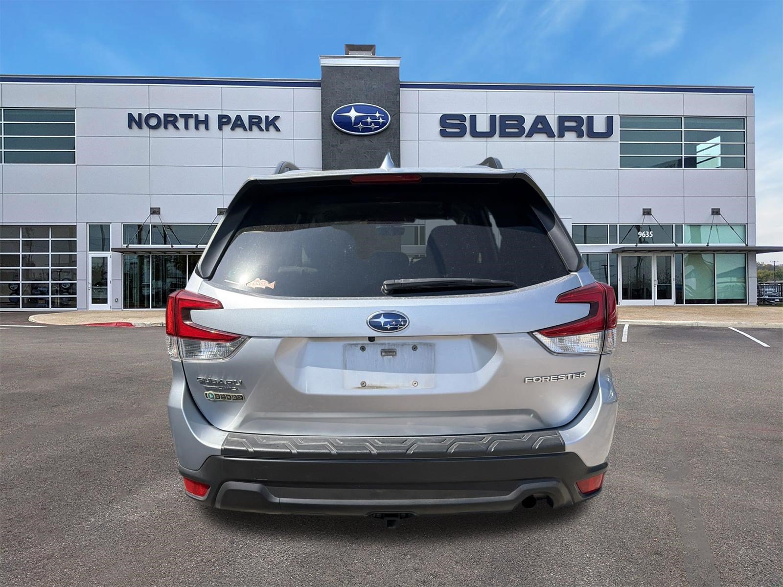 Used 2021 Subaru Forester Premium w/ Popular Package #1 AWD/4WD image 4