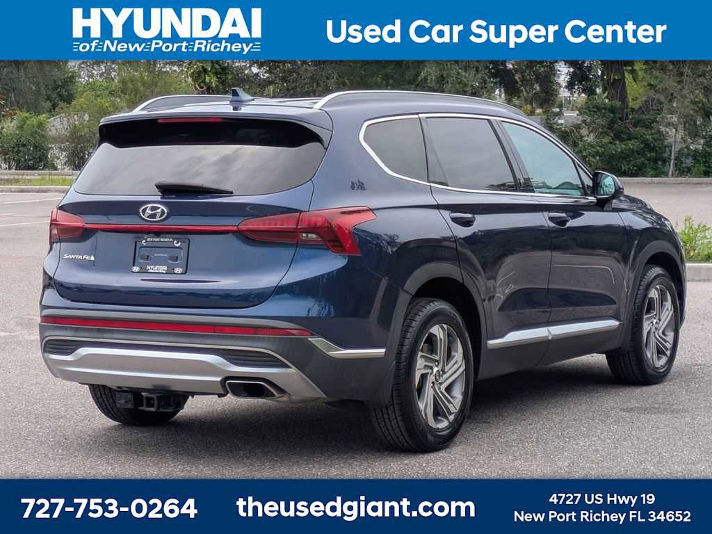 Certified 2022 Hyundai Santa Fe SEL FWD image 4