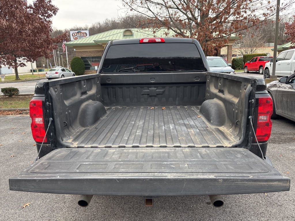 Used 2018 Chevrolet Silverado 1500 LT w/ All Star Edition image 7