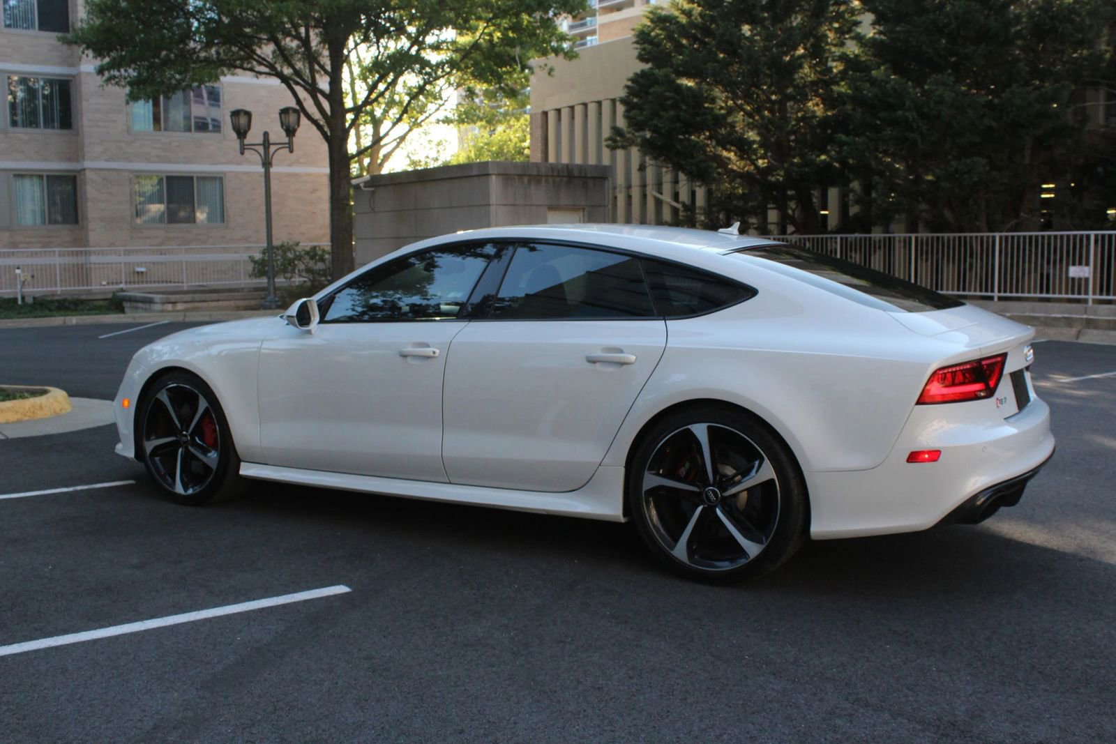 Used 2014 Audi RS 7 Prestige w/ Dynamic Package AWD/4WD image 9