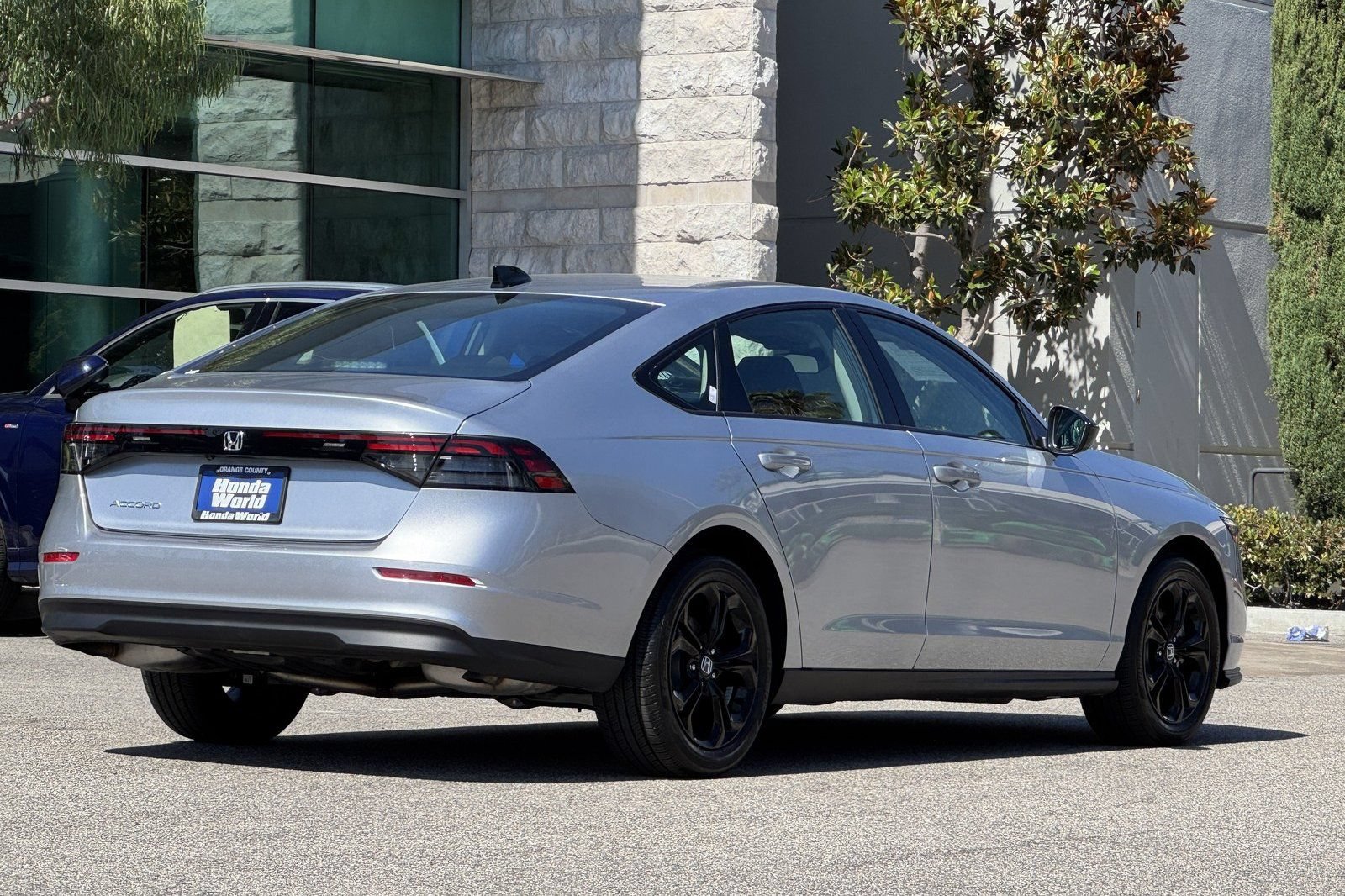 Certified 2025 Honda Accord SE image 10
