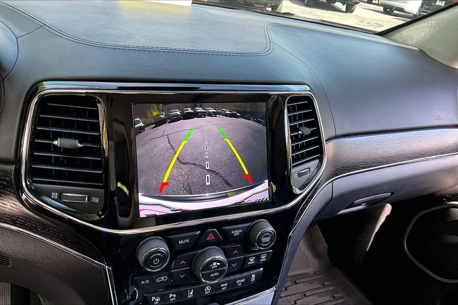 Used 2019 Jeep Grand Cherokee Summit AWD/4WD image 21