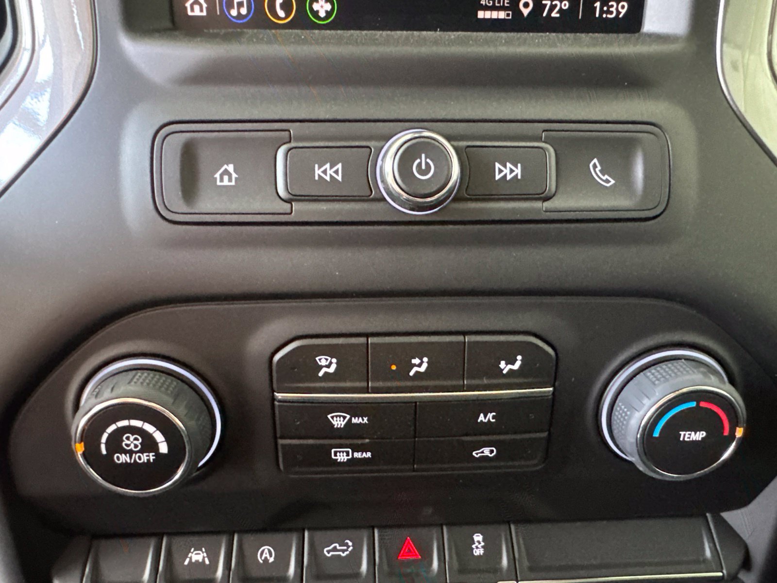 New 2026 Chevrolet Silverado 1500 Custom AWD/4WD image 27