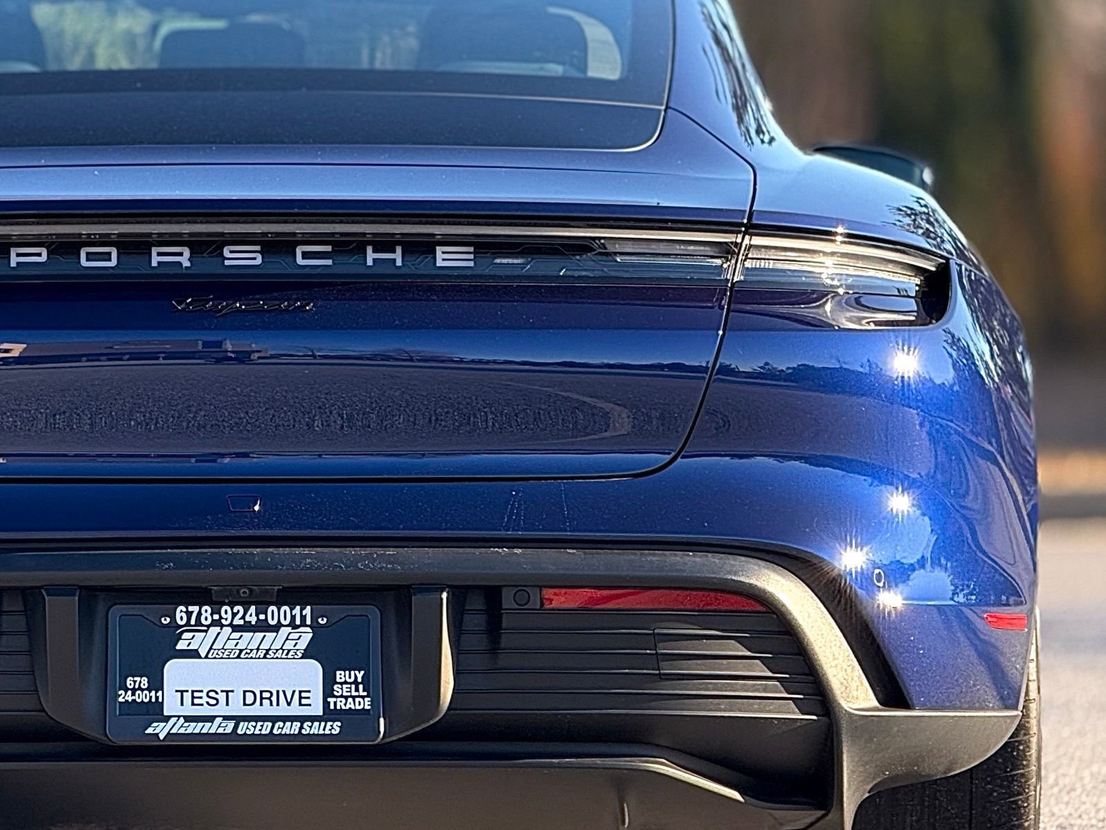 Used 2022 Porsche Taycan Base image 16