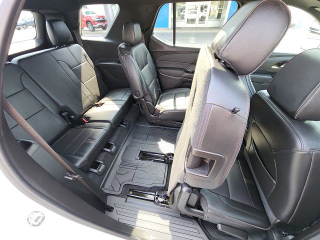 Used 2023 Chevrolet Traverse RS w/ LPO, Floor Liner Package image 17
