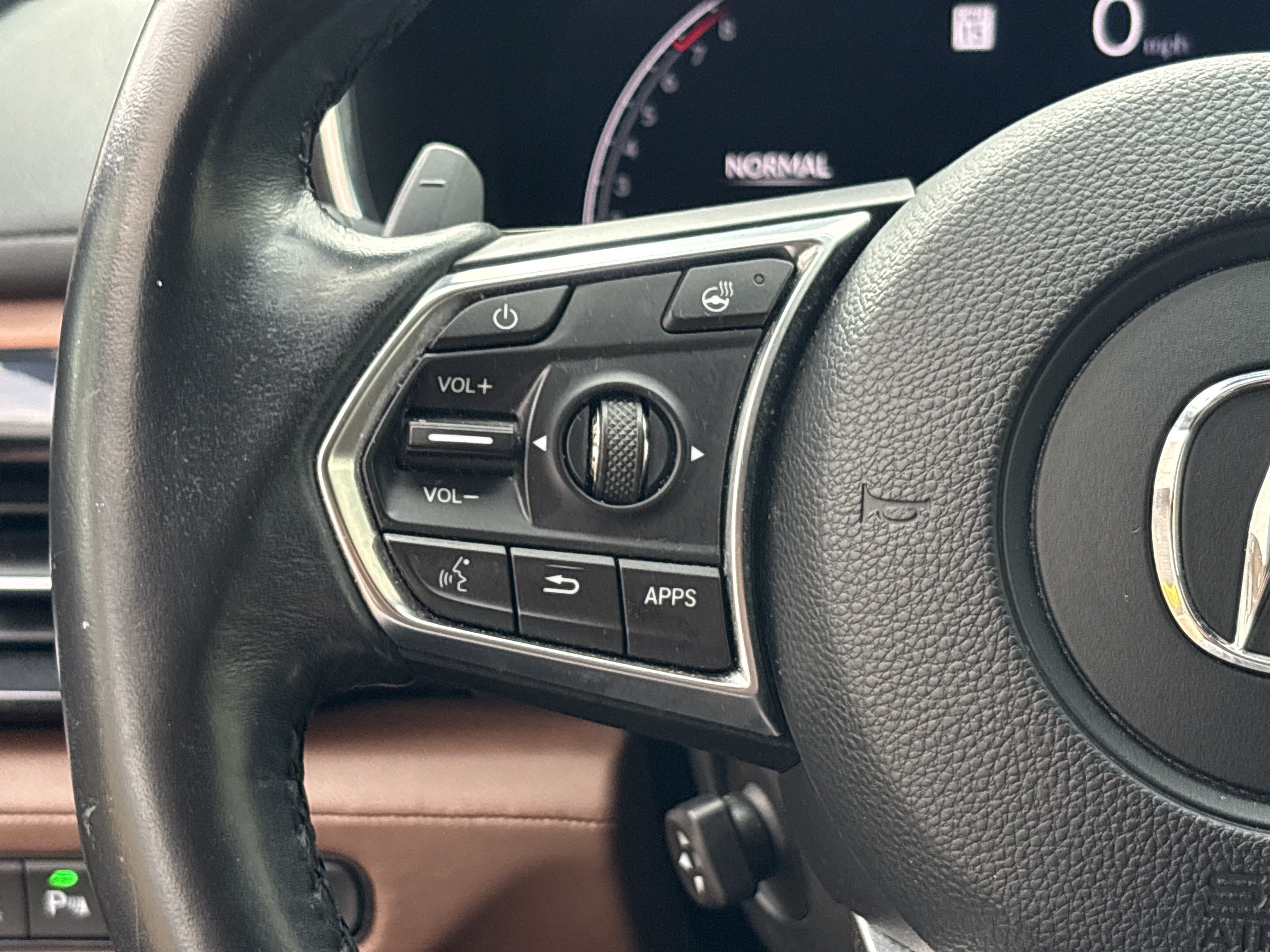 Used 2022 Acura MDX w/ Technology Package AWD/4WD image 19