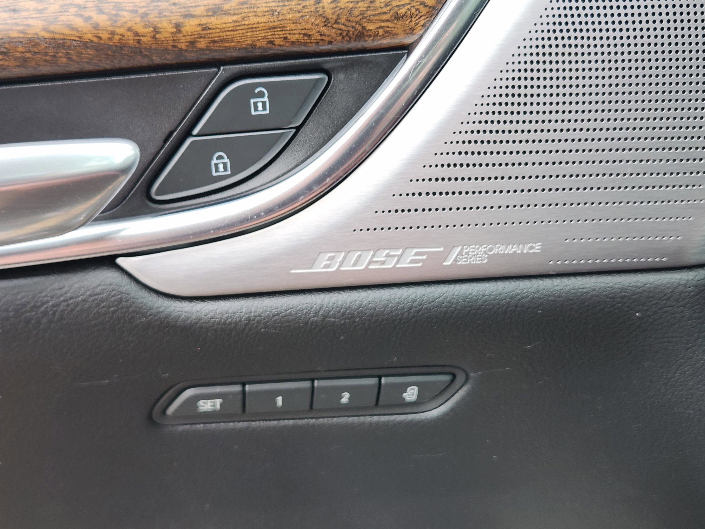 Used 2021 Cadillac XT5 Premium Luxury w/ Platinum Package image 29