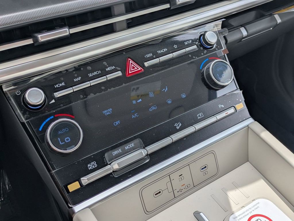 New 2026 Hyundai Santa Fe SE FWD image 24