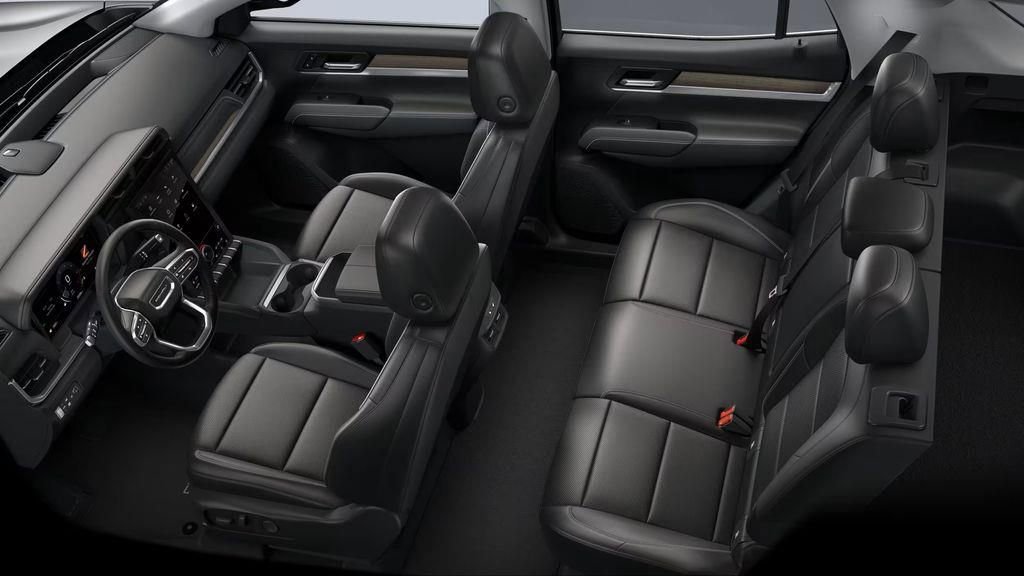 New 2026 GMC Terrain Denali w/ LPO, Floor Liner Package image 4
