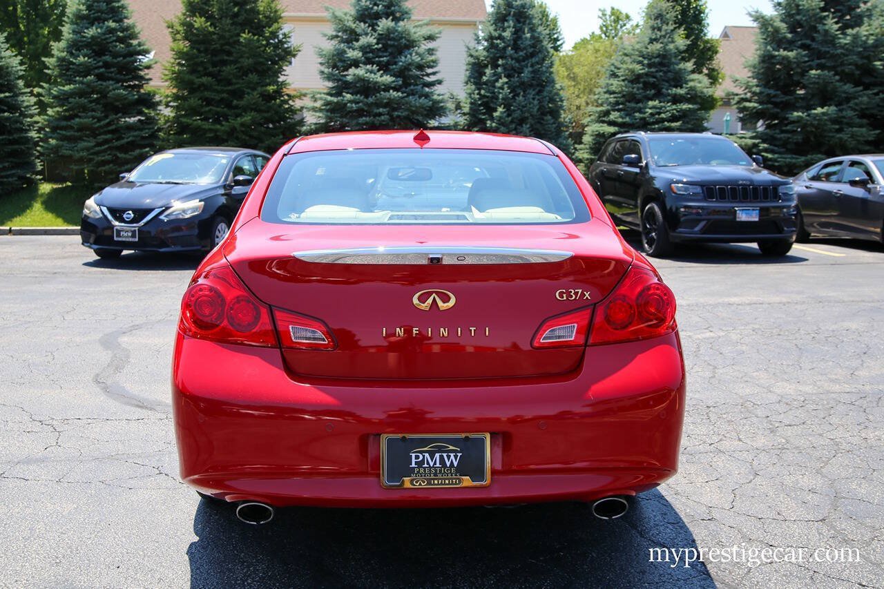 Used 2010 INFINITI G37 x Sedan w/ Premium Pkg AWD/4WD image 7