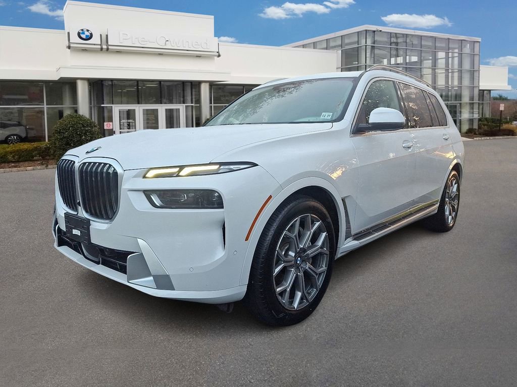 Certified 2023 BMW X7 xDrive40i w/ Premium Package