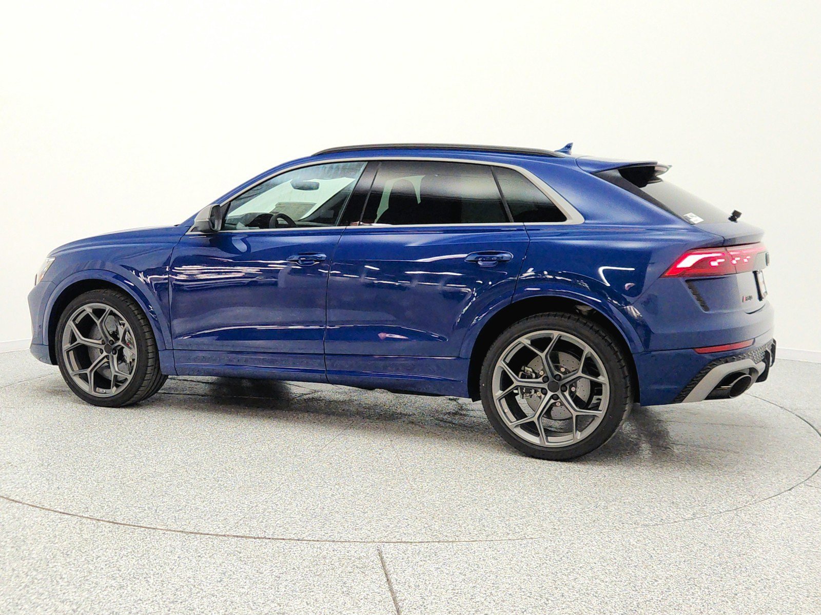 New 2026 Audi RS Q8 performance AWD/4WD image 8