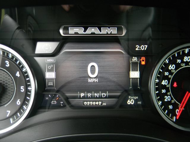 Used 2024 RAM 1500 Laramie AWD/4WD image 12