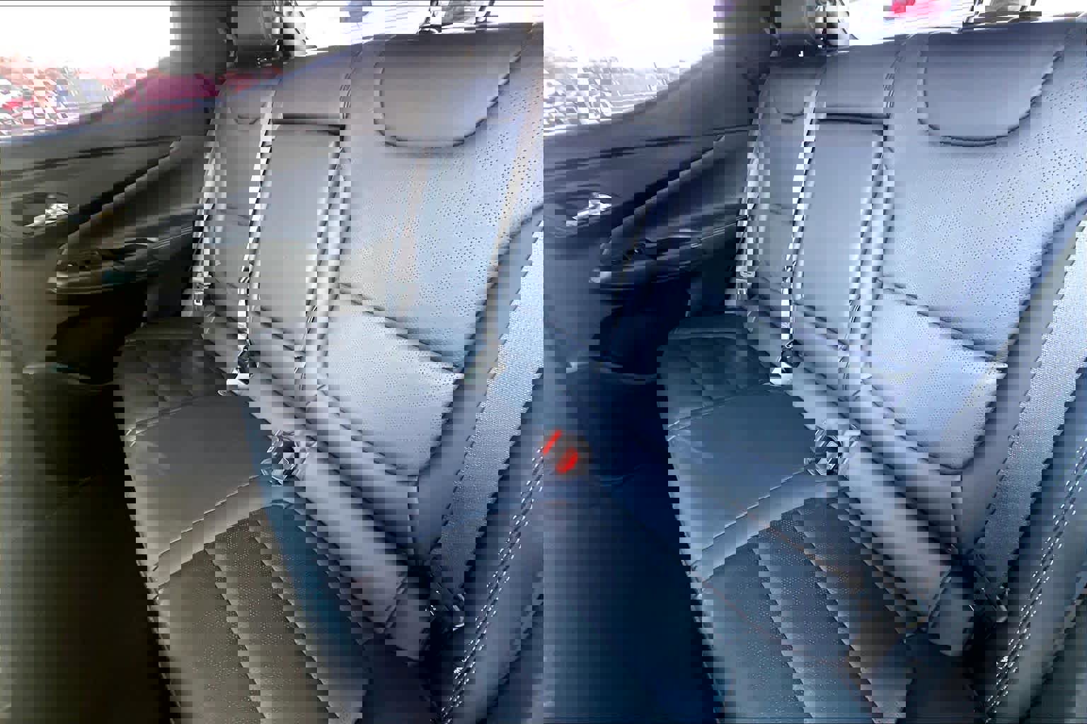 Used 2022 Chevrolet Bolt EUV Premier w/ Sun & Sound Package image 21