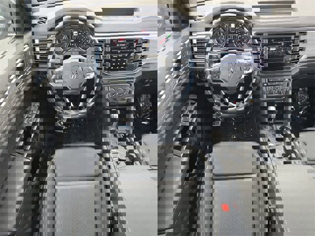 Used 2020 Volkswagen Atlas Cross Sport SE w/ Panoramic Sunroof Package image 31