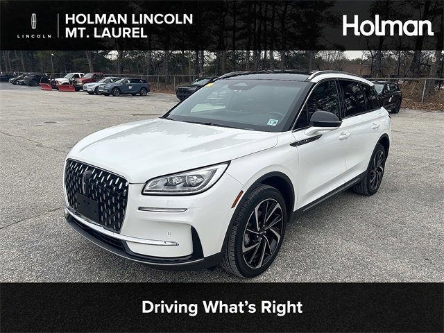 Used 2024 Lincoln Corsair Reserve w/ Equipment Group 201A image 1