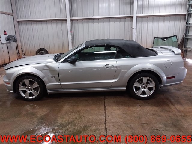 Used 2006 Ford Mustang GT Premium RWD image 3