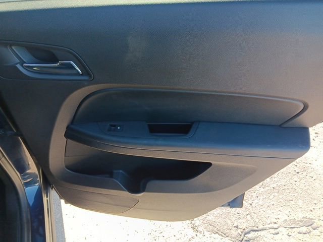 Used 2017 Chevrolet Equinox LT w/ Convenience Package image 28