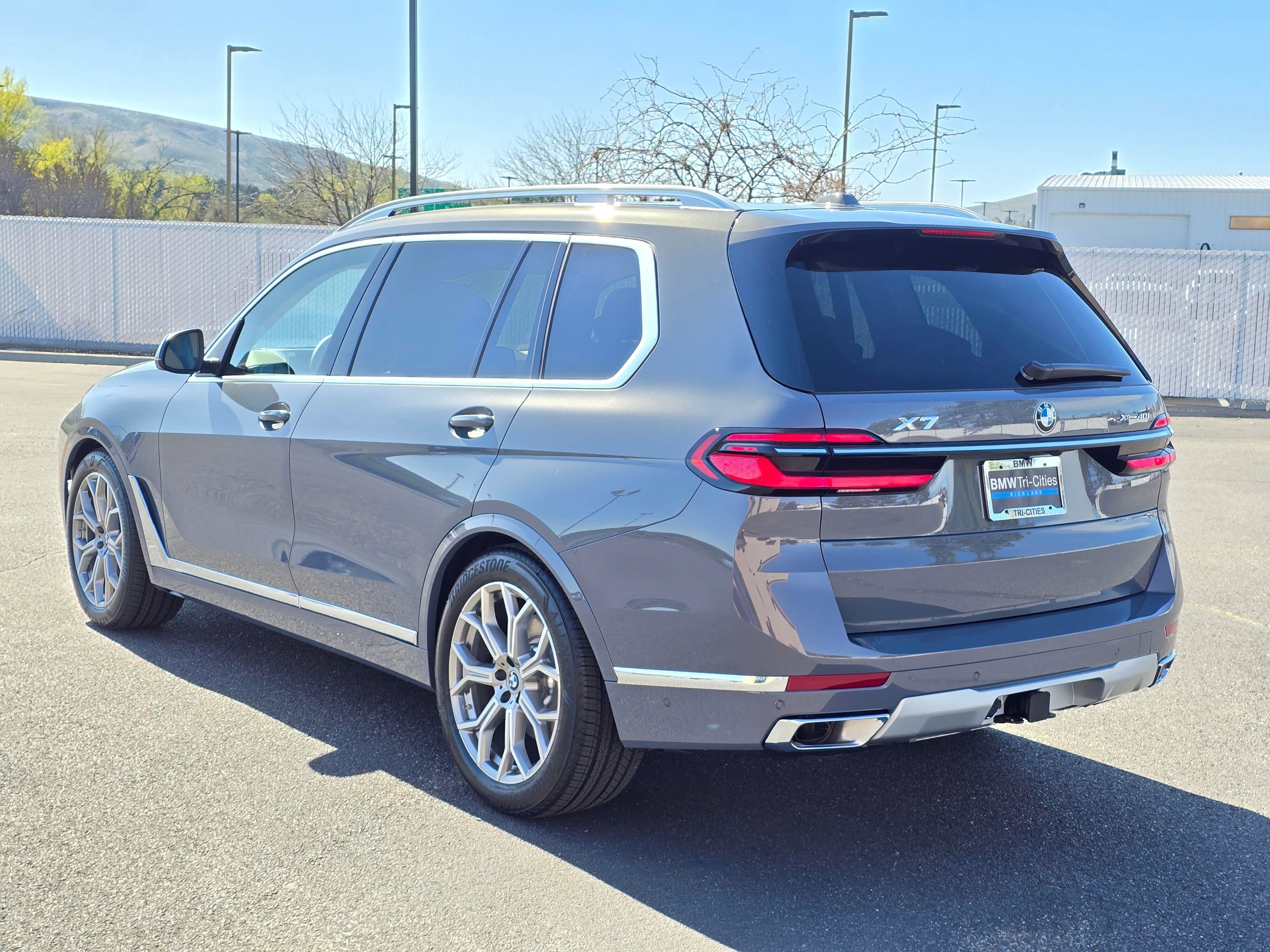 New 2026 BMW X7 xDrive40i image 4
