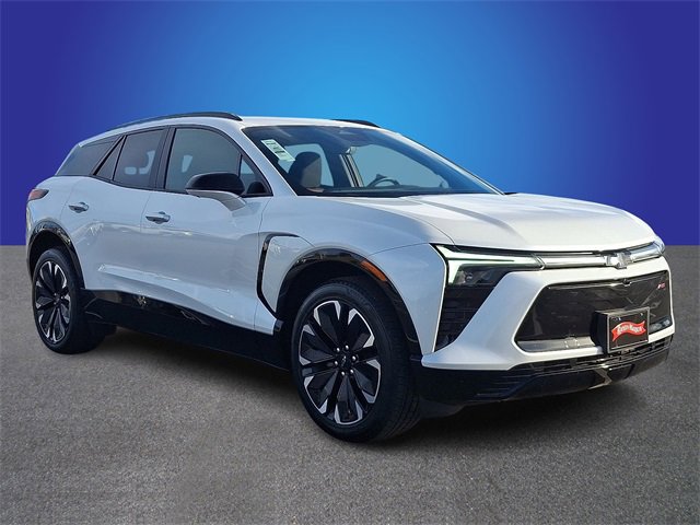 Used 2024 Chevrolet Blazer EV RS image 3