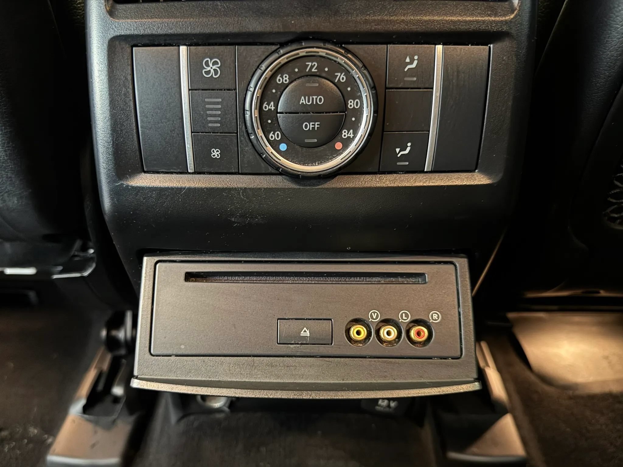 Used 2013 Mercedes-Benz GL 450 4MATIC image 29