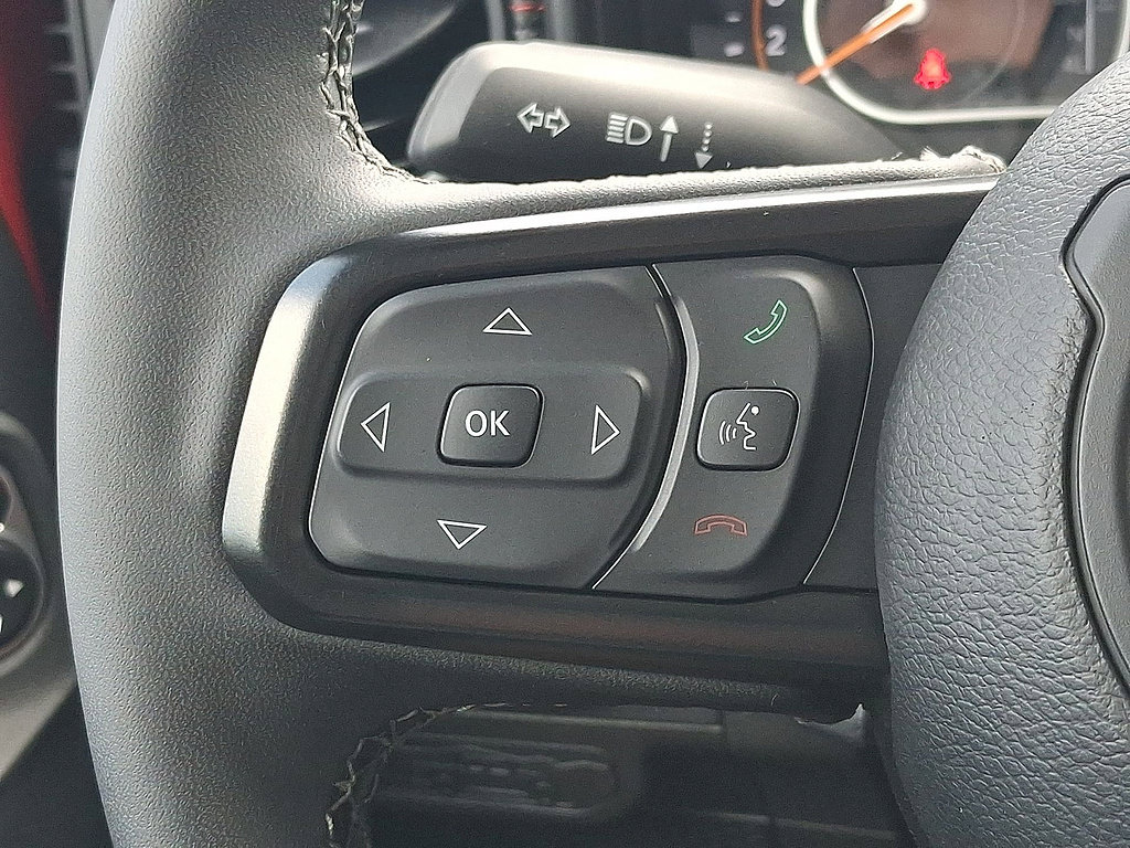 Certified 2025 Jeep Wrangler Rubicon AWD/4WD image 17