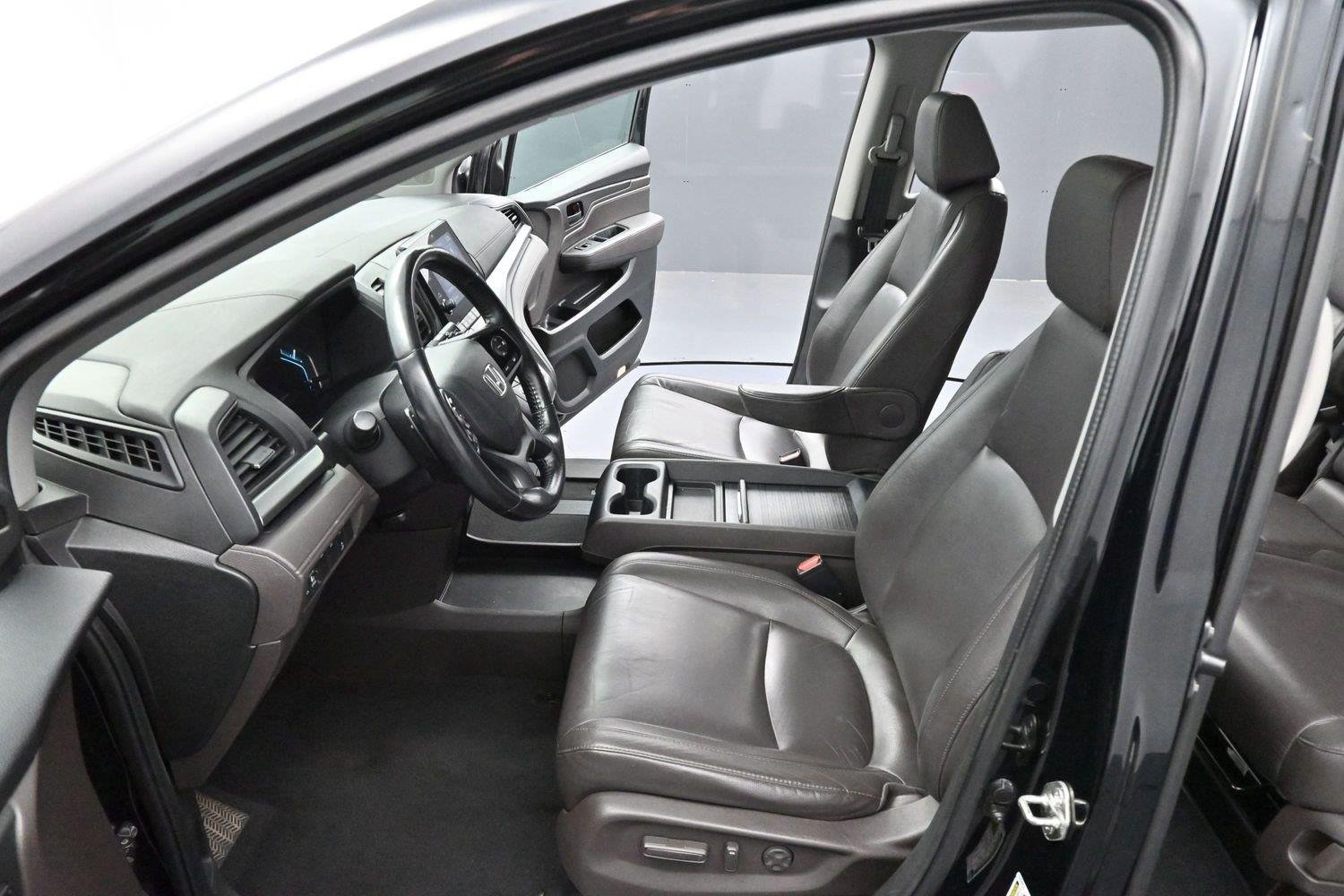 Used 2018 Honda Odyssey EX-L image 11