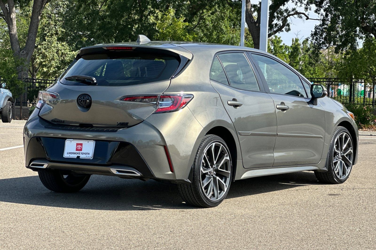 Certified 2019 Toyota Corolla XSE FWD image 4