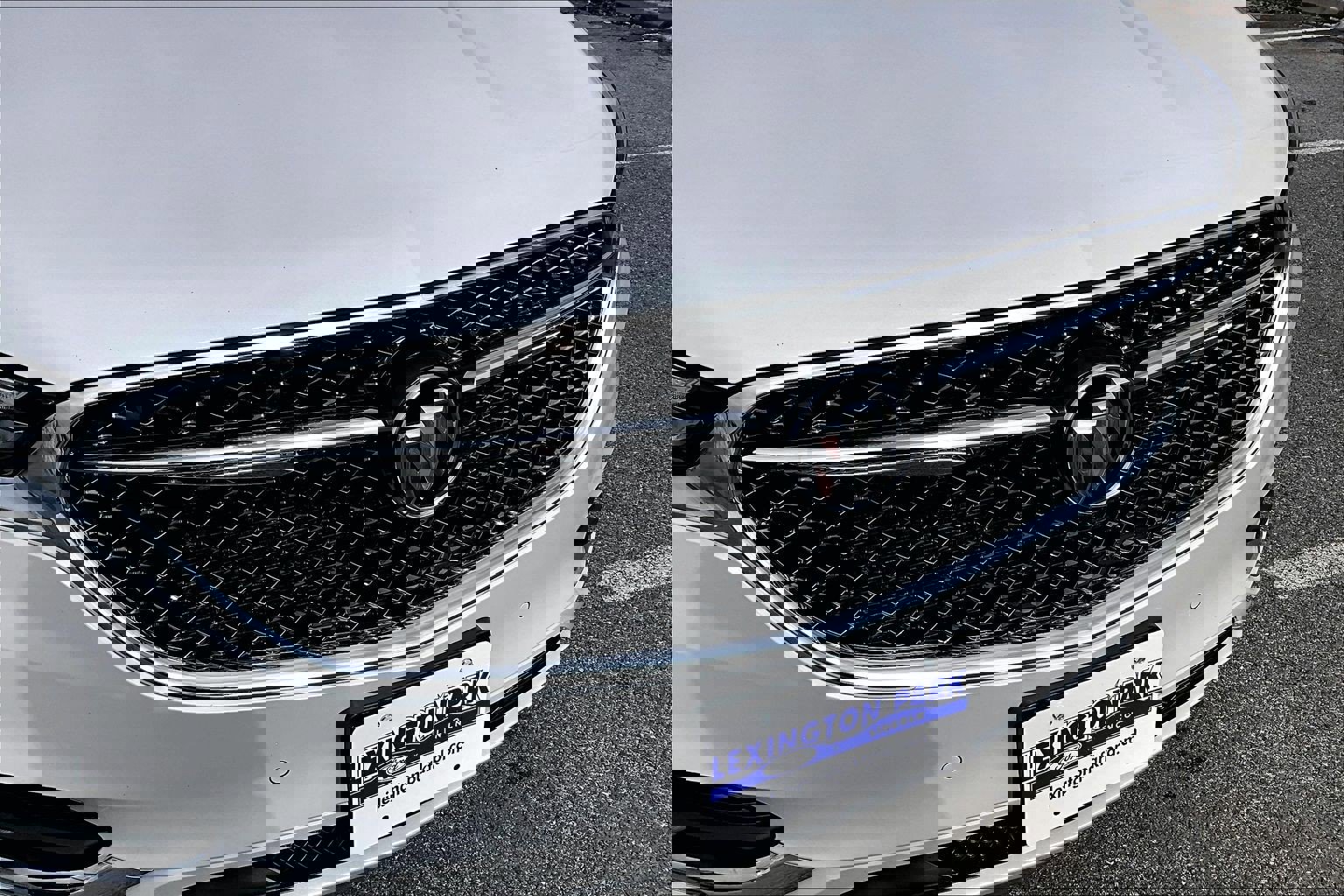 Used 2021 Buick Enclave Avenir w/ Avenir Technology Package image 36