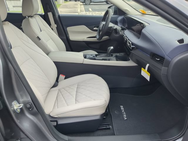 New 2026 Nissan Sentra SL w/ Floor Mat Package FWD image 34
