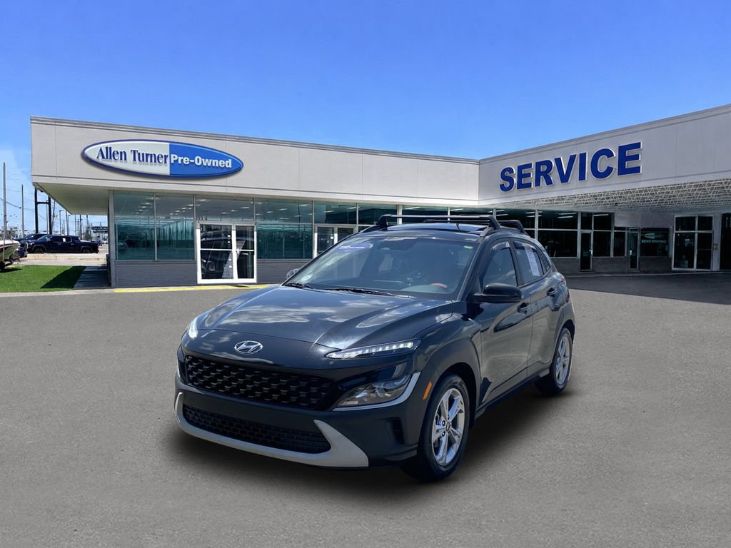 Certified 2022 Hyundai Kona SEL w/ Convenience Package FWD image 4