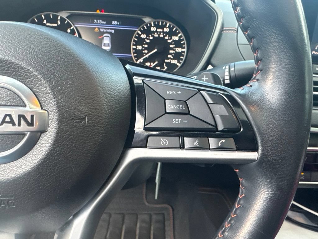 Used 2021 Nissan Altima 2.5 SR w/ SR Premium Package FWD image 13