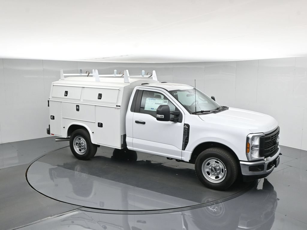 New 2026 Ford F350 XL w/ XL Chrome Package RWD image 46
